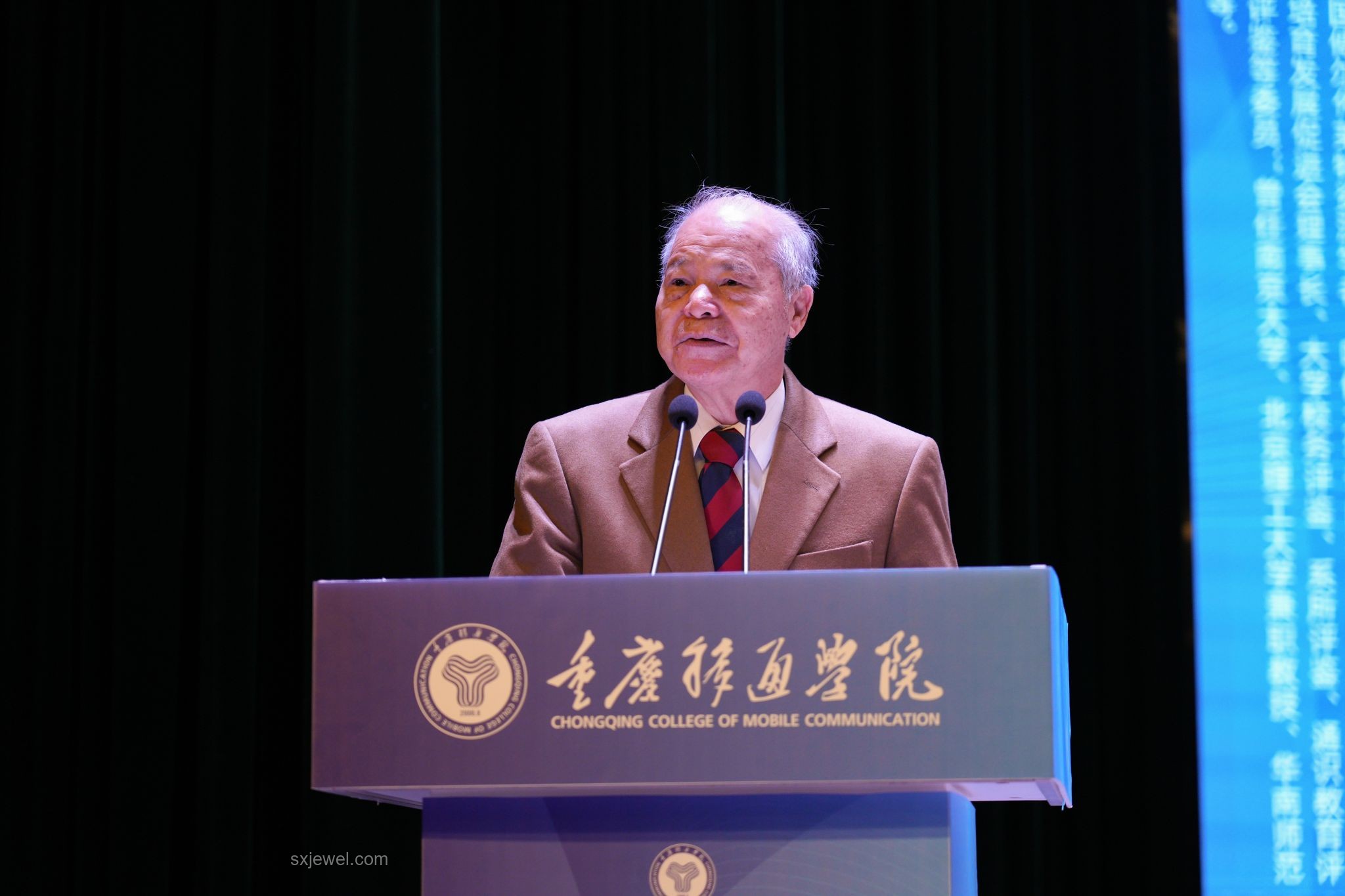 通识教育：塑造全能人才的关键路径